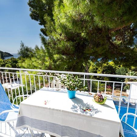 Lions Apartments Poros Town Exterior foto