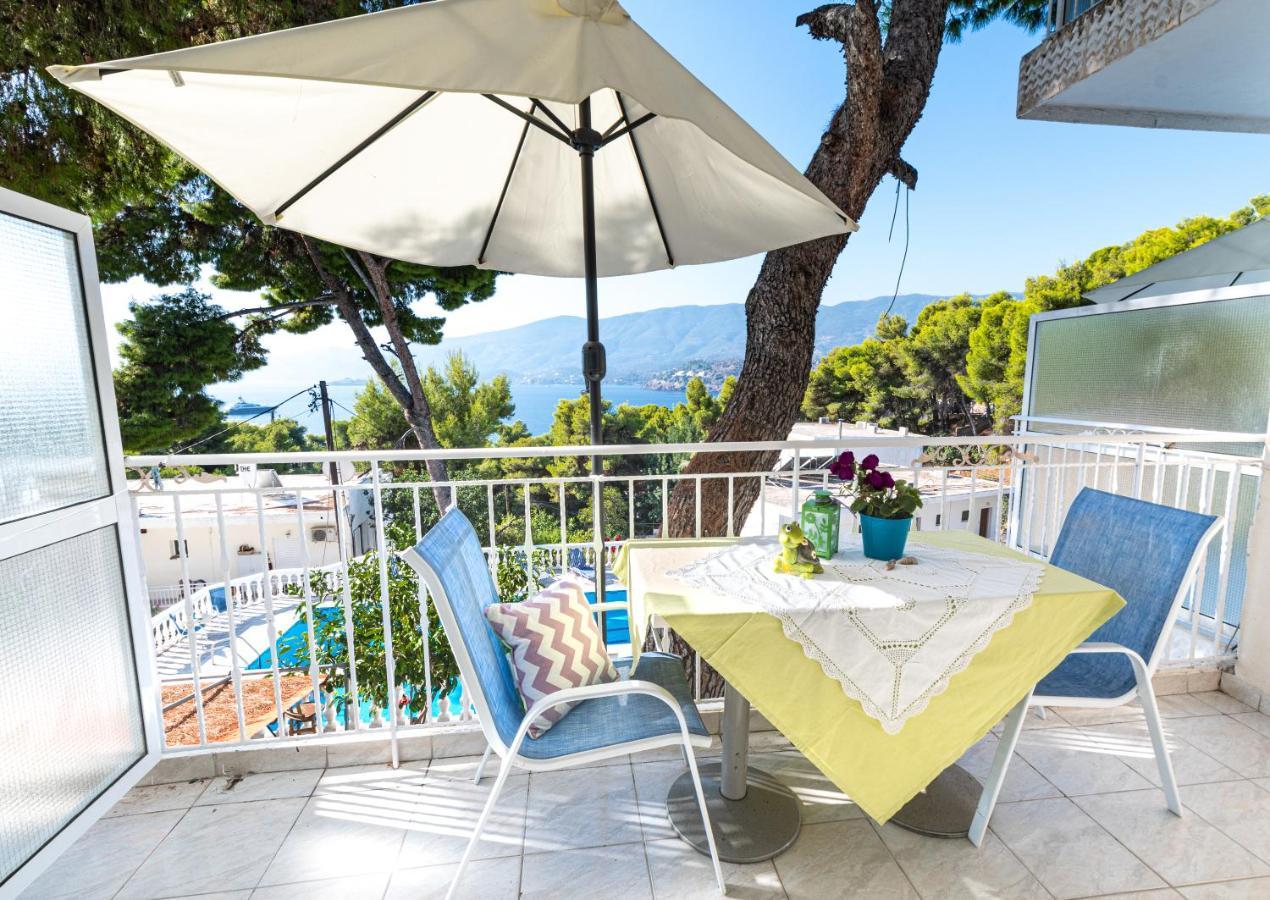 Lions Apartments Poros Town Exterior foto
