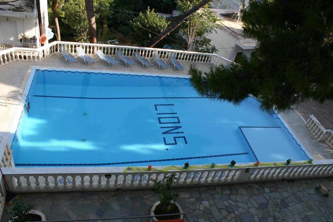 Lions Apartments Poros Town Exterior foto